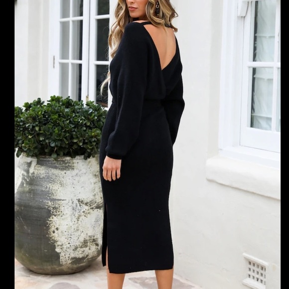 V-neck Sweater Midi Dress - Picture 4 of 7